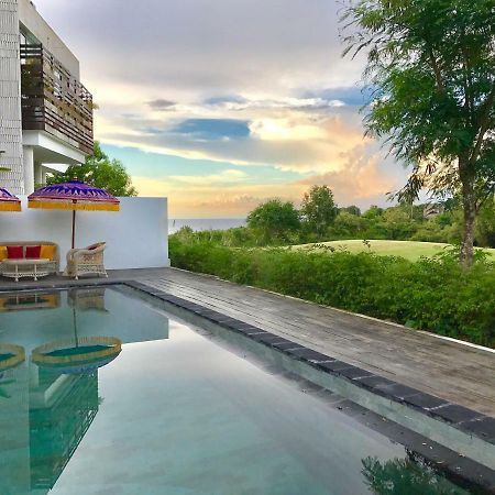 New Kuta Golf / Ocean Villa Uluwatu  Exterior photo