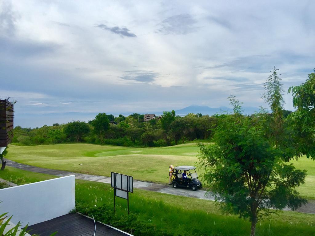 New Kuta Golf / Ocean Villa Uluwatu  Exterior photo
